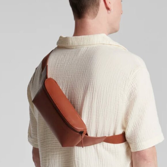 Monos | Metro Sling Crossbody Bag (NEW/NEVER USED) - Picture 6 of 6